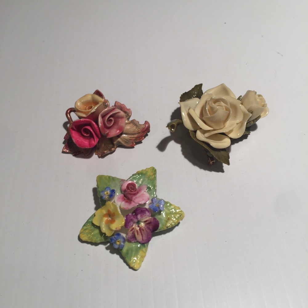 ‼️sale 2 for $10 Vintage porcelain lot of brooches